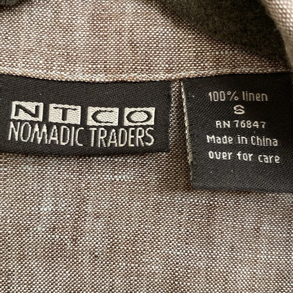 NTCO Nomadic Traders linen blouse top womens S artsy buttons Lagenlook coastal - Picture 10 of 13